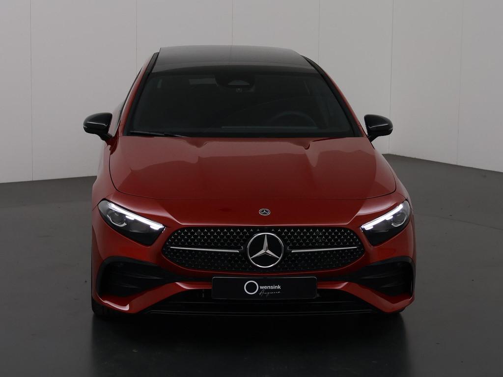 Mercedes-Benz A-Klasse 180 Business Solution AMG | Night pak, Auto's, 136 pk, Gebruikt, 4 cilinders, Origineel Nederlands