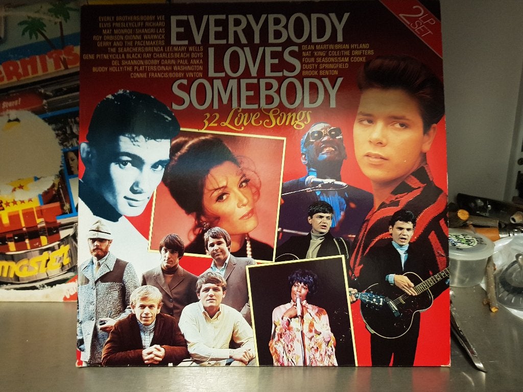 Everybody Loves Somebody - 32 Love Songs (2LP Set)Z234-46, Complilatie, Ophalen of Verzenden, Zo goed als nieuw, Pop