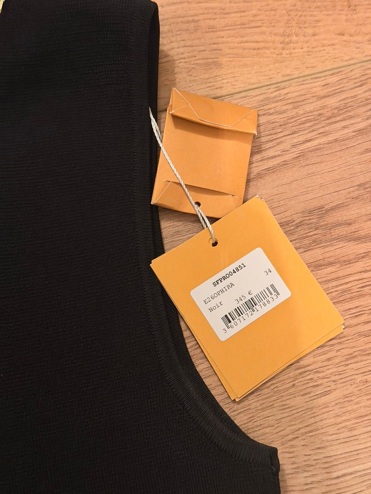 Sandro Jurk Nieuw, Kleding | Dames, Jurken, Ophalen of Verzenden, Zo goed als nieuw, Onder de knie