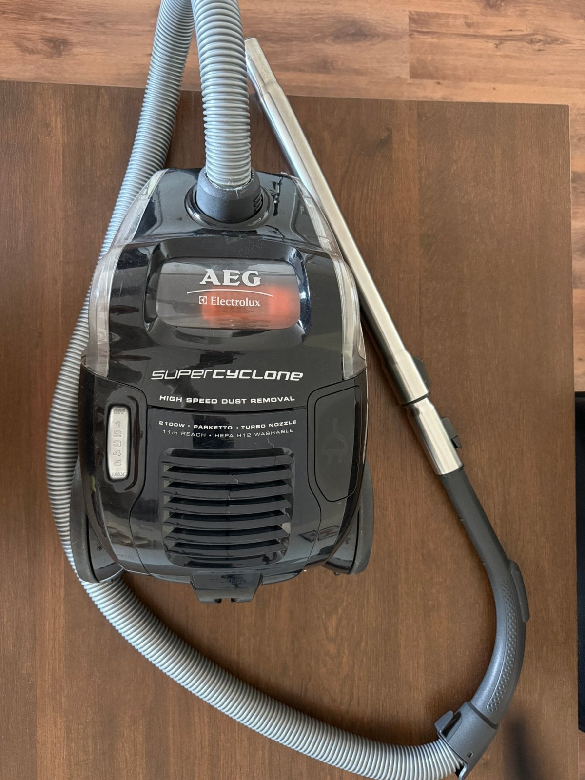 Aeg superclyone “lees omschrijving goed..”, Ophalen, Geschikt voor harde vloeren, 2000 watt of meer, Niet werkend