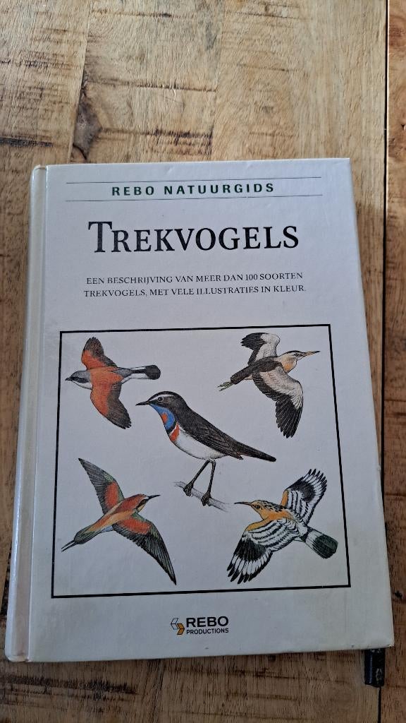 Trekvogels - Rebo Natuurgids - Hardcover, Boeken, Ophalen of Verzenden, Gelezen, Vogels
