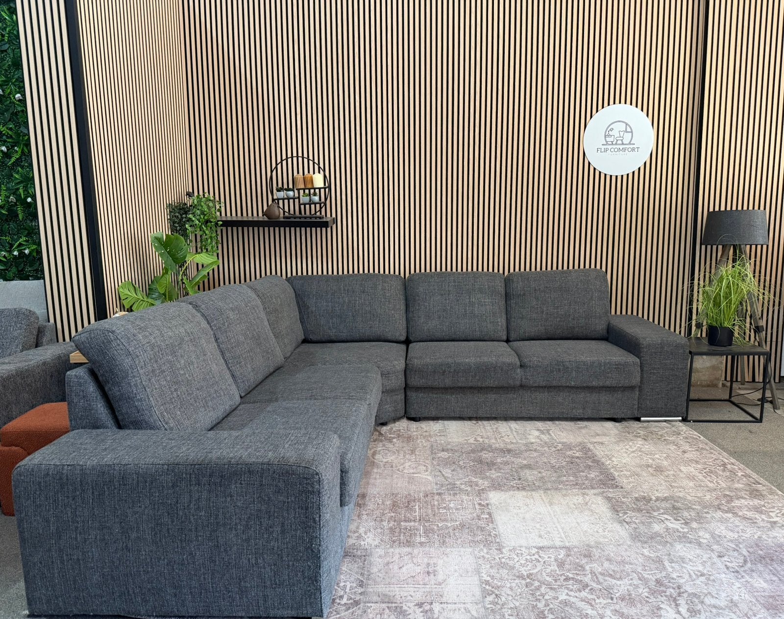 “GRATIS LEVERING” Grote antraciete hoekbank! 280x265, 250 tot 300 cm, Antraciet, zgan, grote bank, u hoekbank, Hoekbank, Ophalen of Verzenden