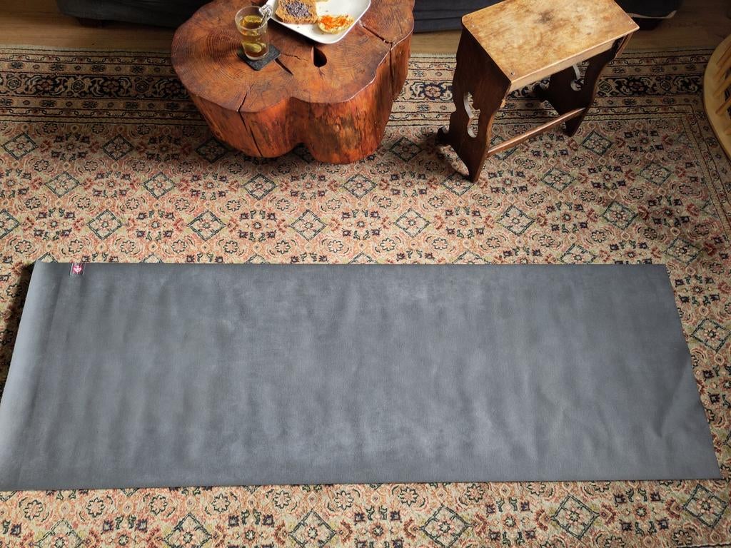 Eko Yoga Mat Grijs - Lichtgewicht & Reisvriendelijk, Ophalen, Gebruikt, Yogamat