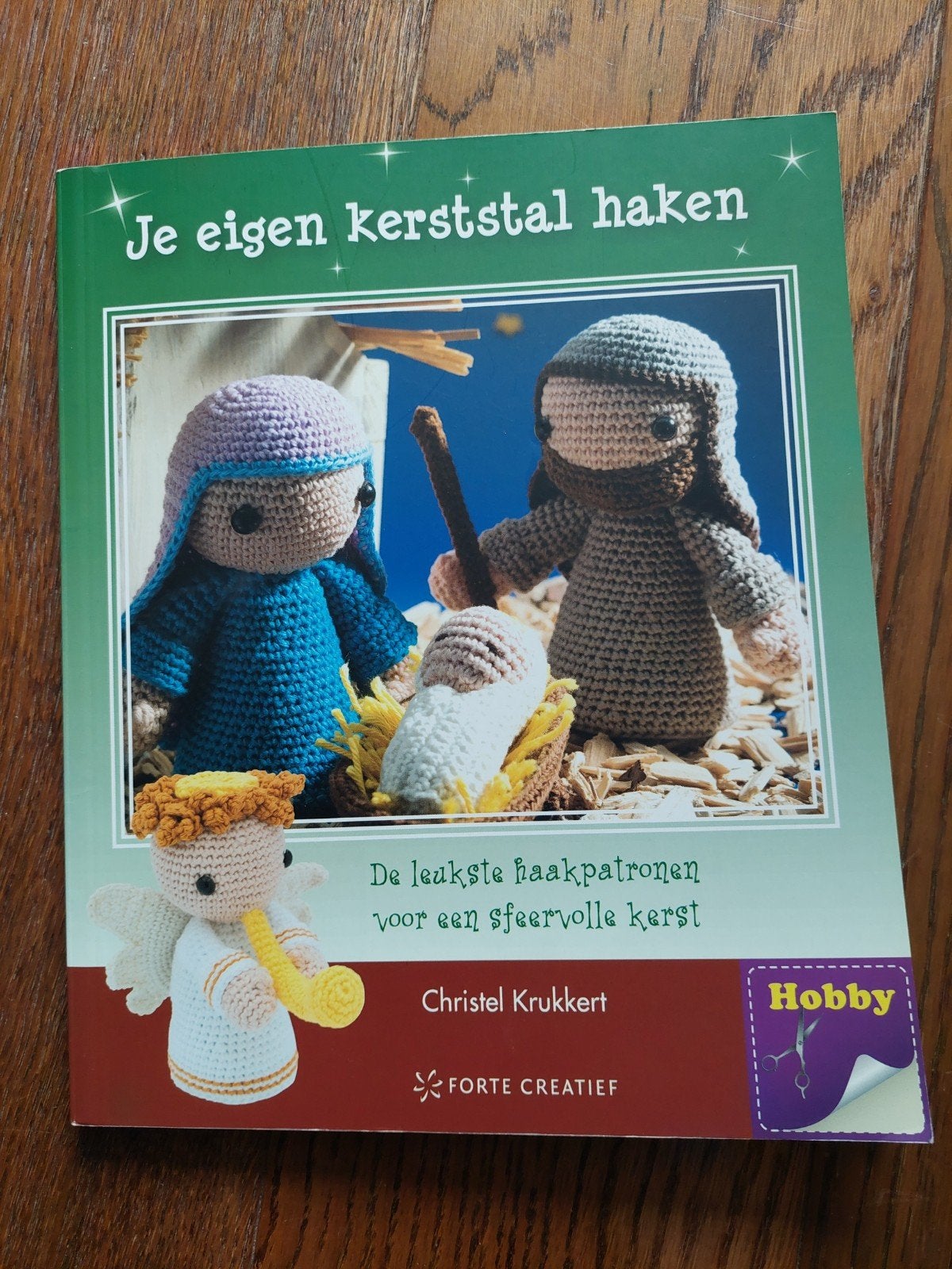 Je eigen kerststal haken - Haakpatronen voor kerstfiguren, Ophalen, Gelezen, Breien en Haken