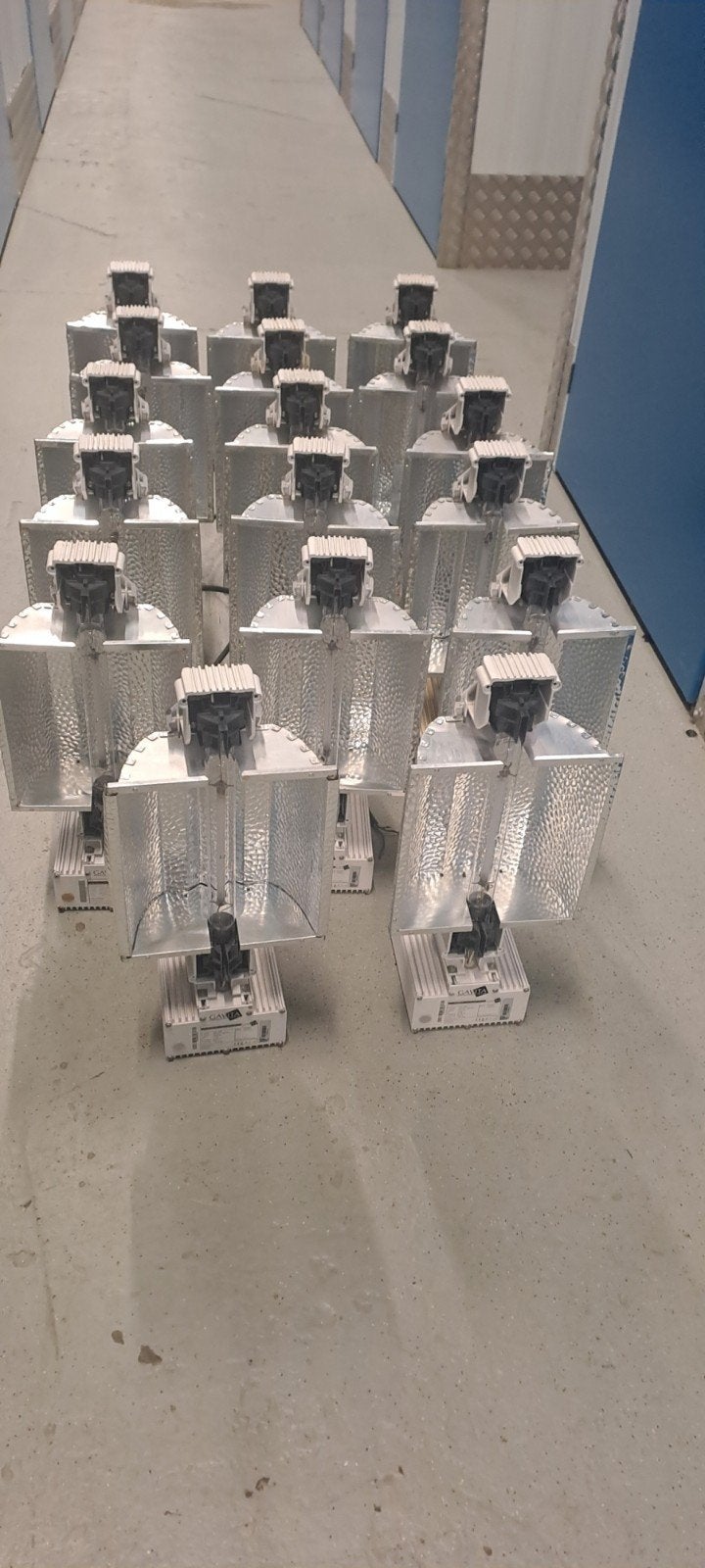 kweek spullen 17 x gavita 1000 watt nu voor maar 450 euro, Tuin en Terras, Kweekspullen, Ophalen of Verzenden, Nieuw, Kweeklamp