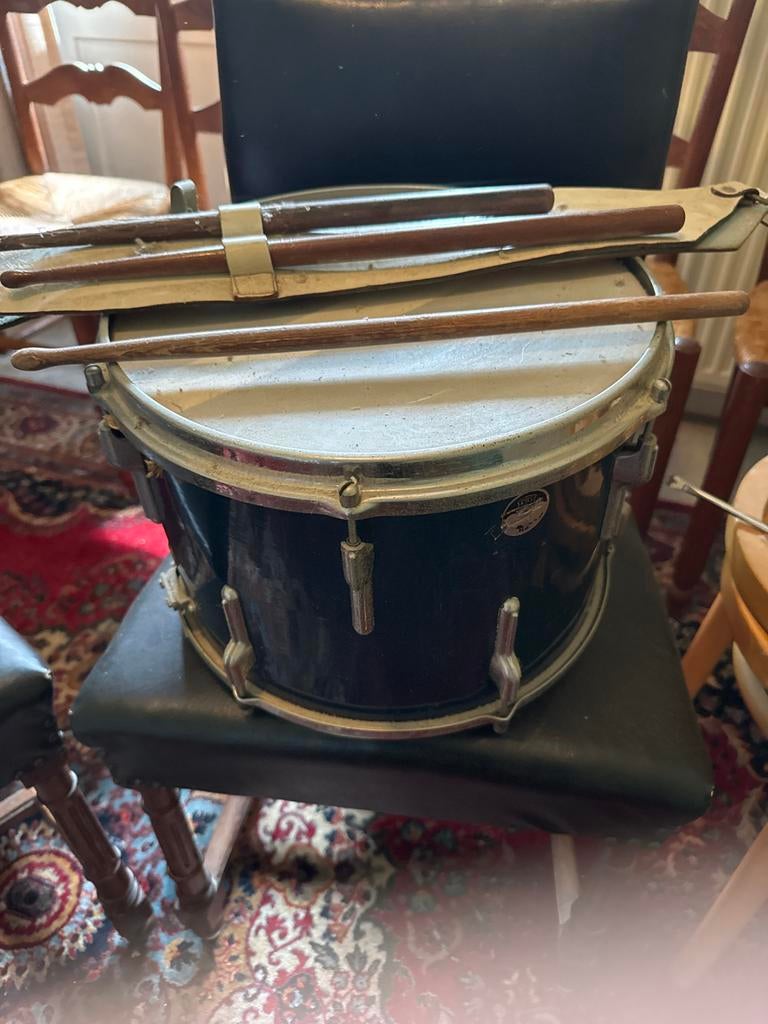 Vintage Snaredrum met Stokken en Accessoires, Ophalen of Verzenden, Gebruikt, Overige merken