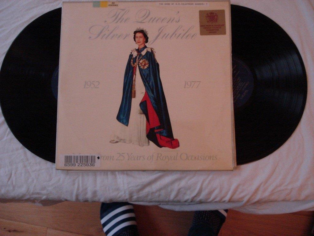 The Queens Silver Jubilee 1952-1977, Gatefold hoes, Ophalen of Verzenden, Gebruikt, 12 inch