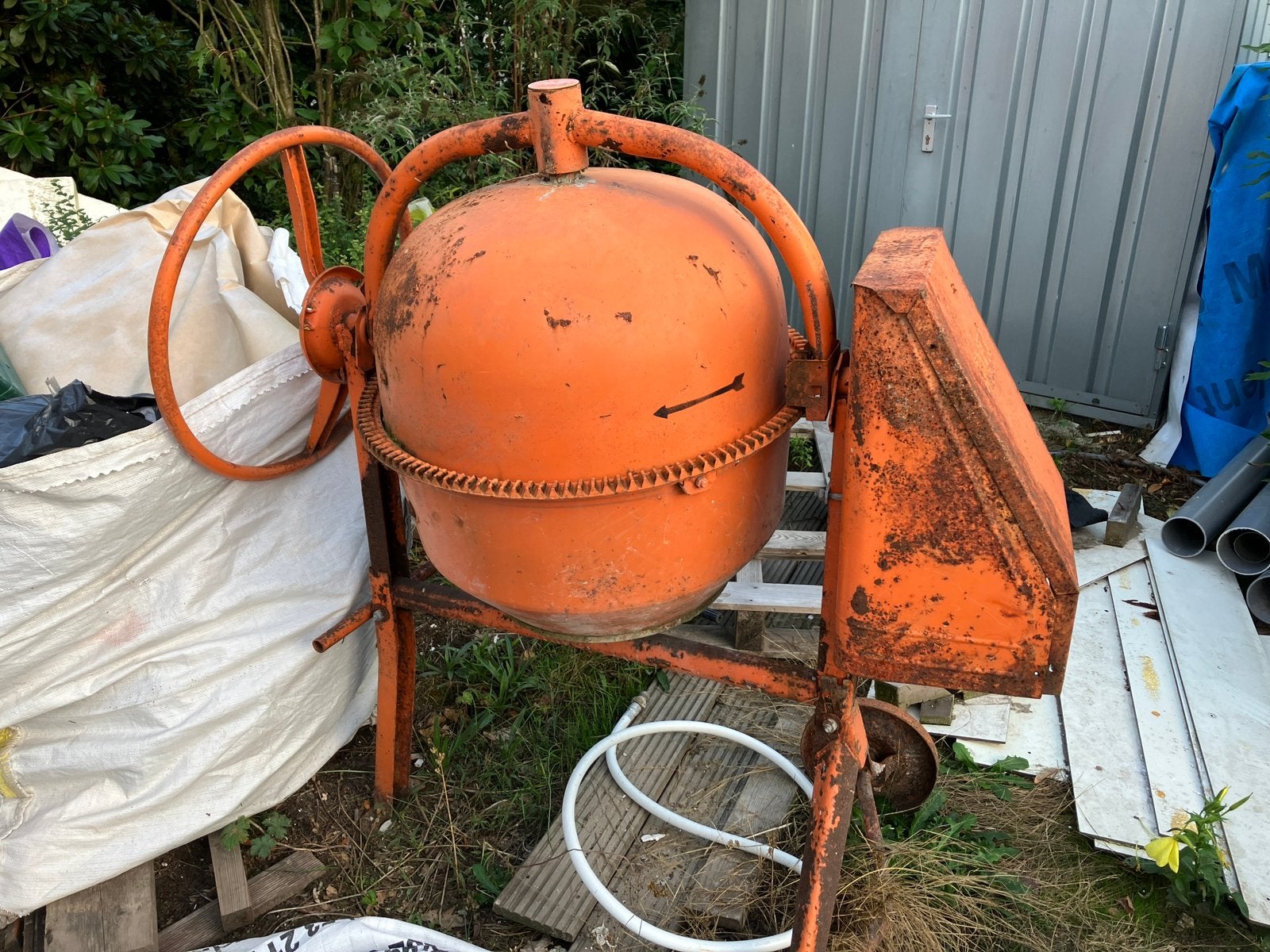 Betonmixer, Doe-het-zelf en Verbouw, Betonmolens, Ophalen, Gebruikt