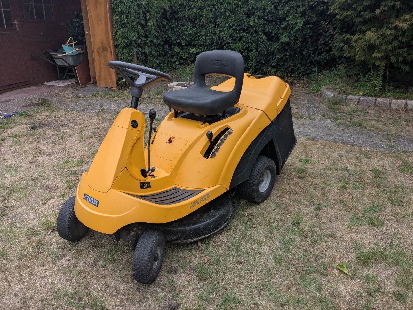 Stiga Estate master zitmaaier, Tuin en Terras, Zitmaaiers, Ophalen, Gebruikt, Stiga zitmaaier, Versnellingen
