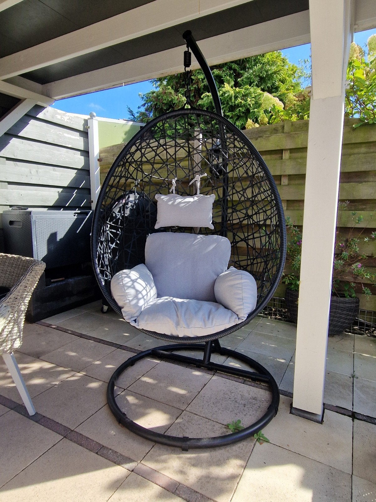 prachtige hangstoel zwart, Tuin en Terras, Ophalen of Verzenden, Gebruikt, Metaal