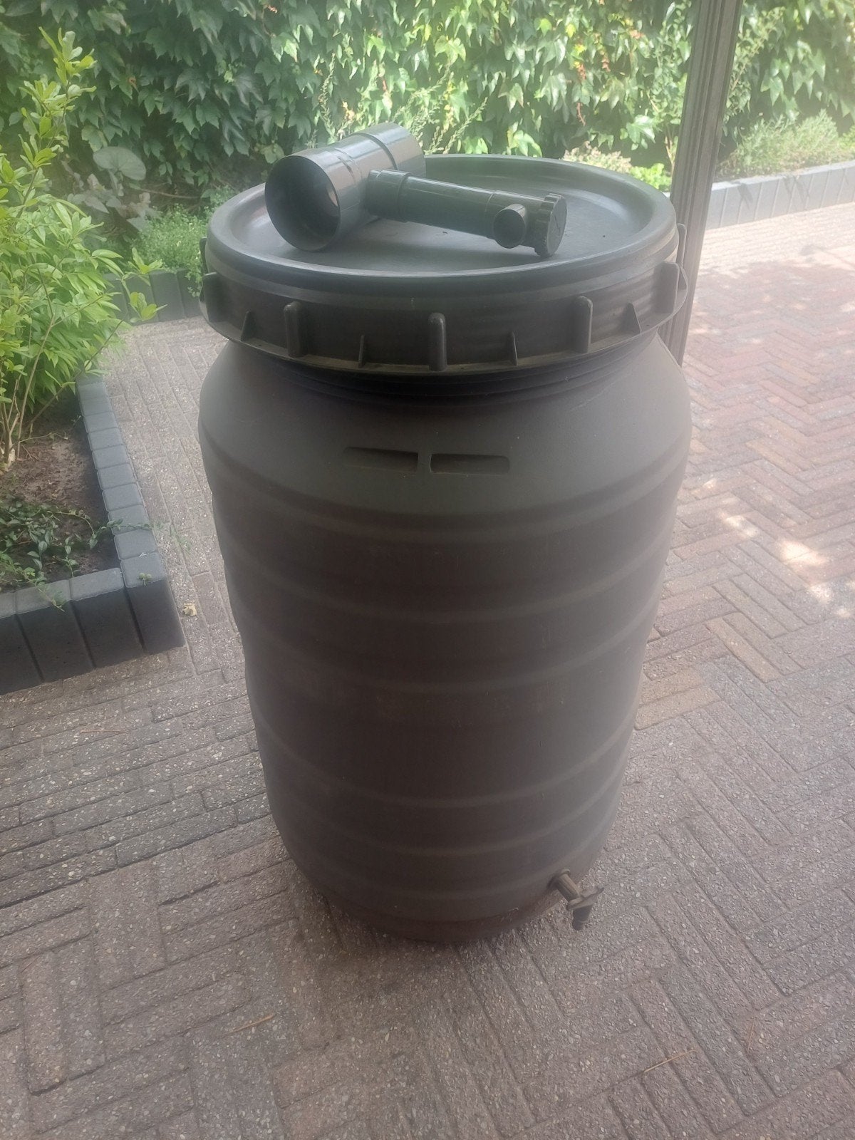 Regenton, Tuin en Terras, Regentonnen, Ophalen, Kunststof, Gebruikt, Met kraantje