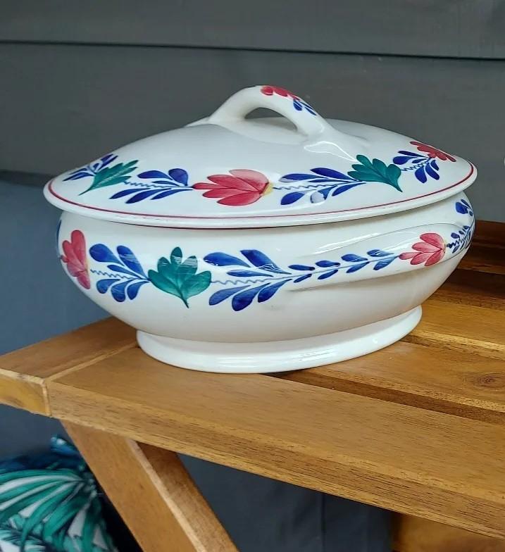 boerenbont dekschaal decor 483a van societé ceramique maestr, Antiek en Kunst, Antiek | Servies los, Ophalen of Verzenden