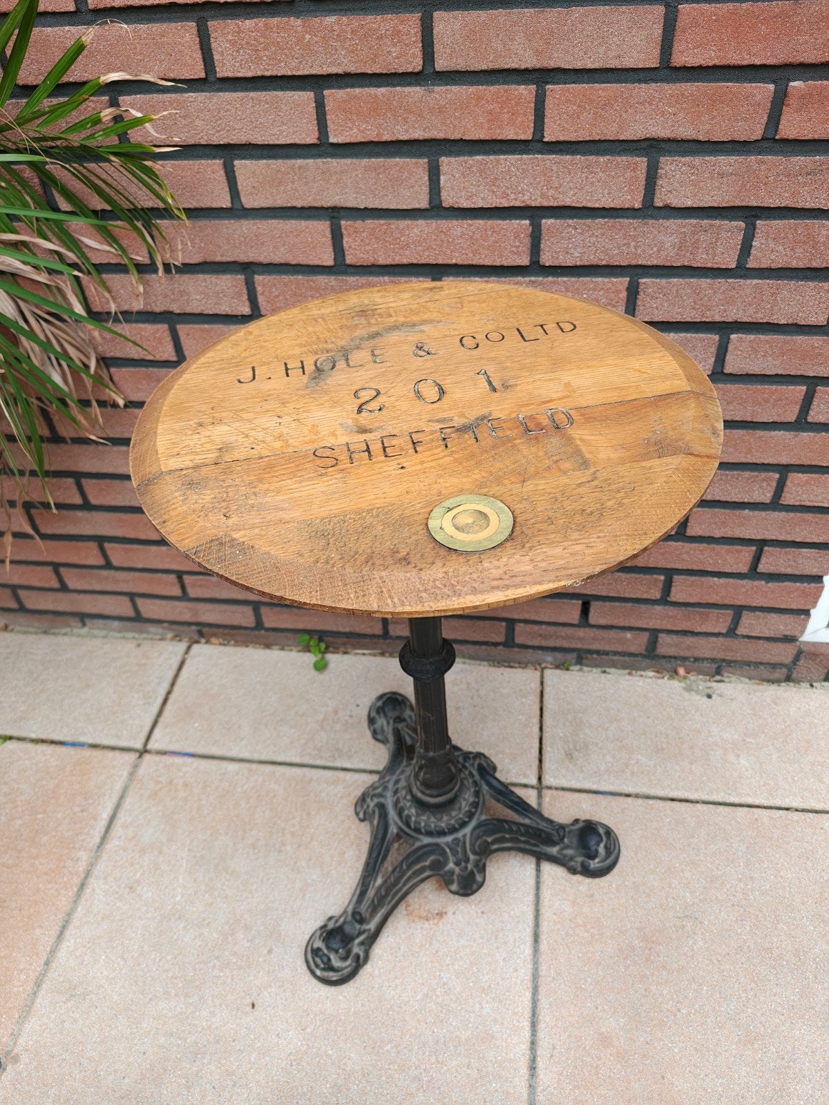 Vintage houten vatdeksel met gietijzeren onderstel, Antiek en Kunst, Antiek | Meubels | Tafels, Ophalen
