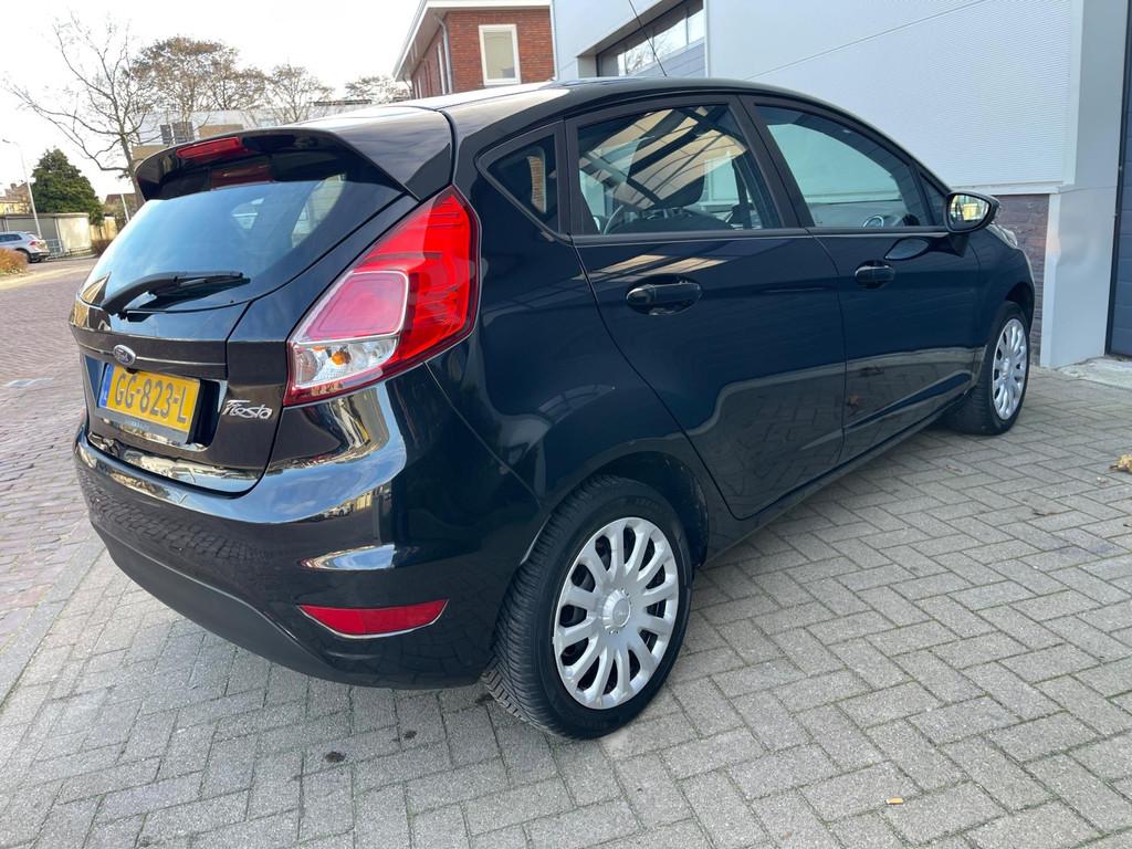 Ford Fiesta 1.0/Navi/4 nieuwe banden/Airco/AUX/Goed-onderhou, Euro 6, 525 kg, Origineel Nederlands, Handgeschakeld