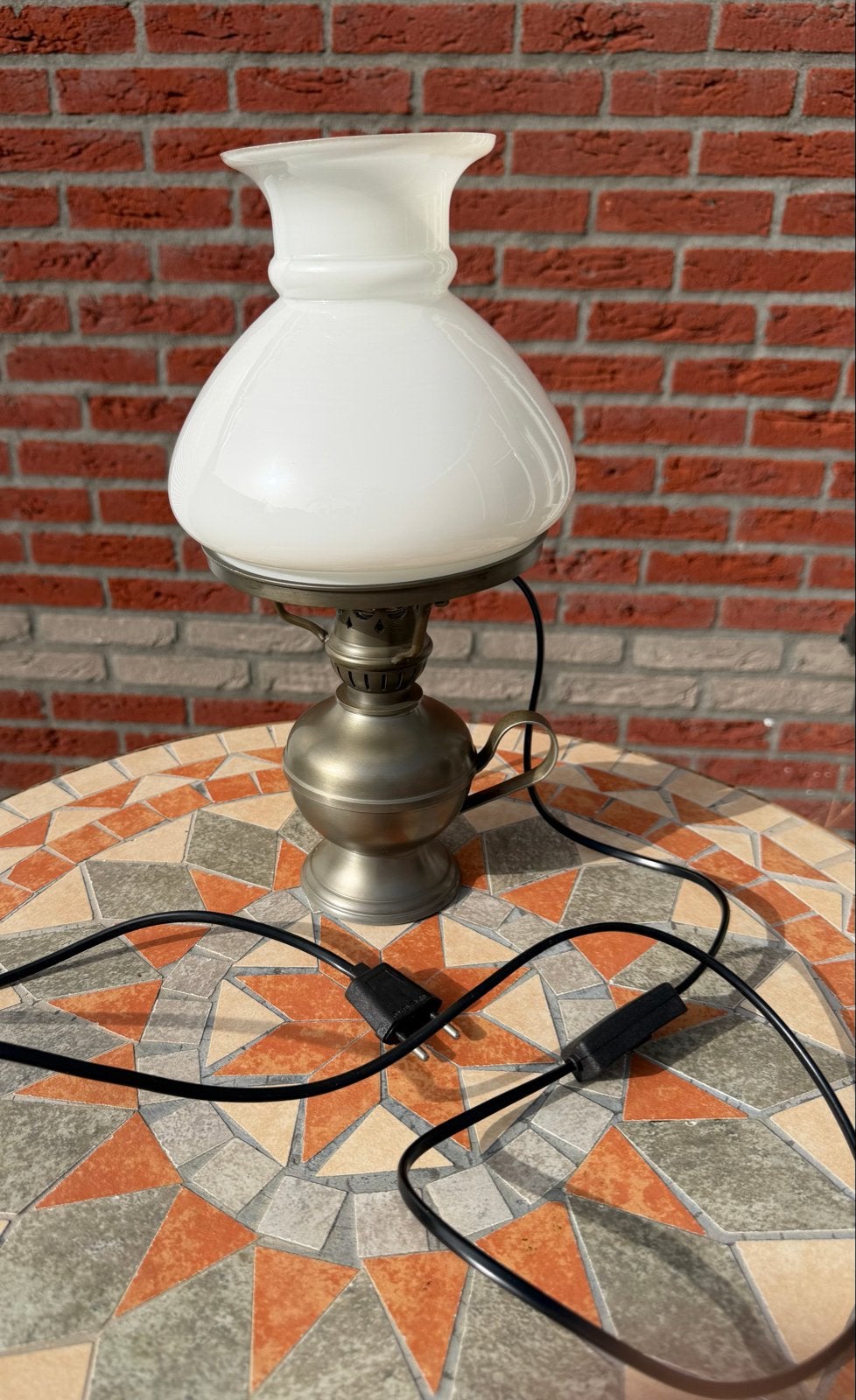Vintage olielamp stijl tafellamp - Brons met opaalglas, Ophalen
