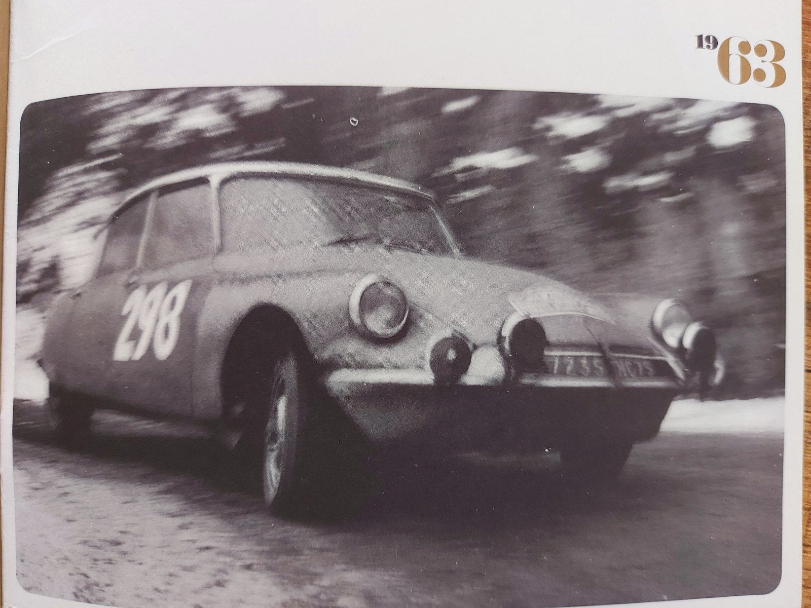 bijzondere Citroën folder franstalig o.a. DS - 10 CV  - 2CV, Boeken, Ophalen of Verzenden, Zo goed als nieuw, Citroën