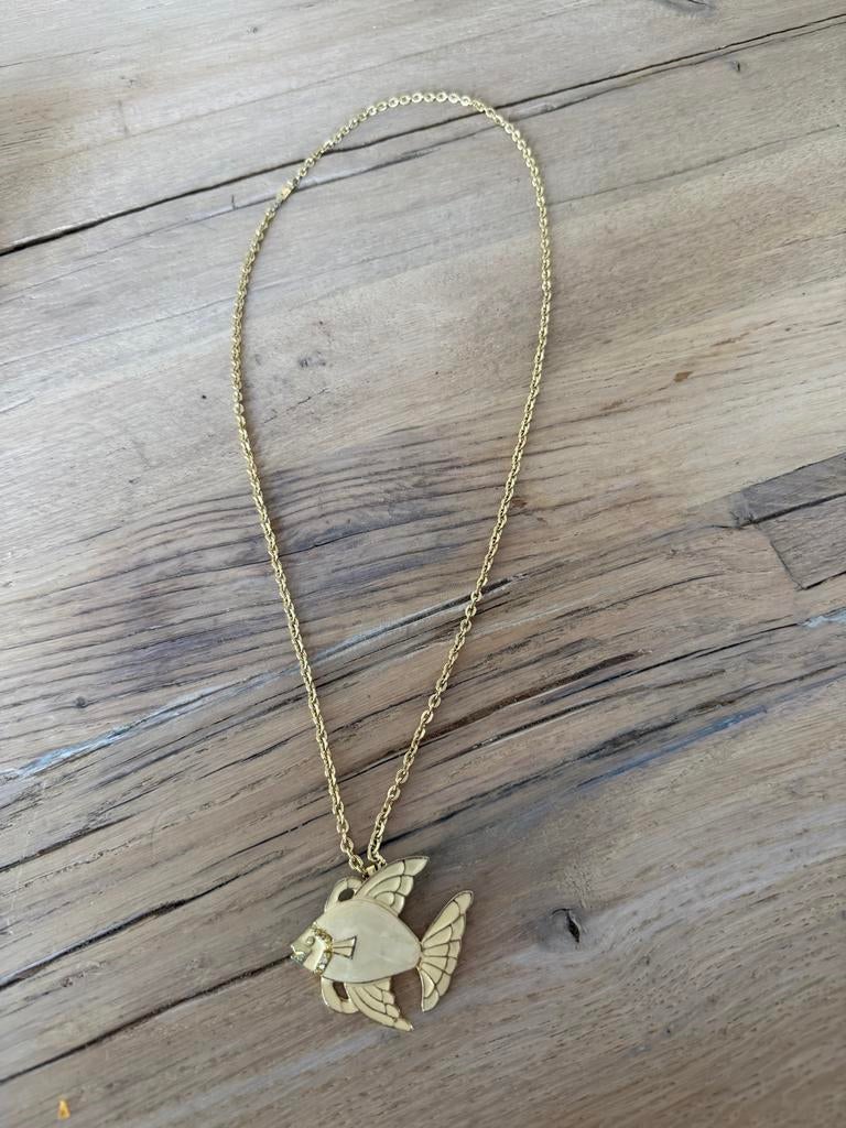 Mooie ketting met vis hanger, Gebruikt, Ophalen of Verzenden, Goud, Overige materialen