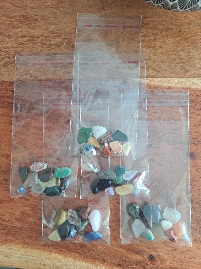 Uitdeelzakjes met steentjes, Hobby en Vrije tijd, Feestartikelen, Ophalen of Verzenden, Nieuw, Overige typen, Overige