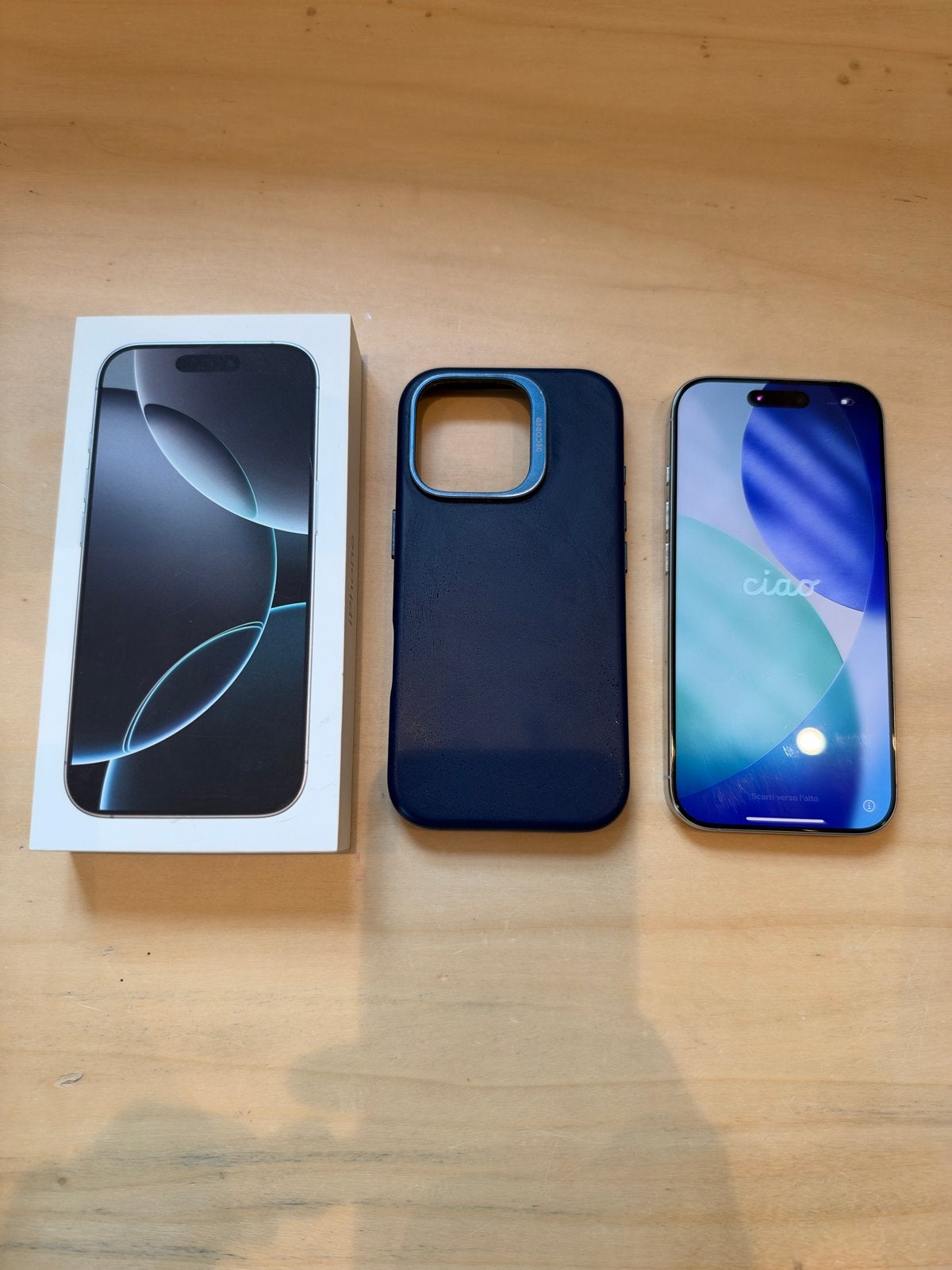 Zeer nette iPhone 16 Pro 256 GB Wit, 89% accu, 89 %, Wit, Ophalen of Verzenden, Zo goed als nieuw