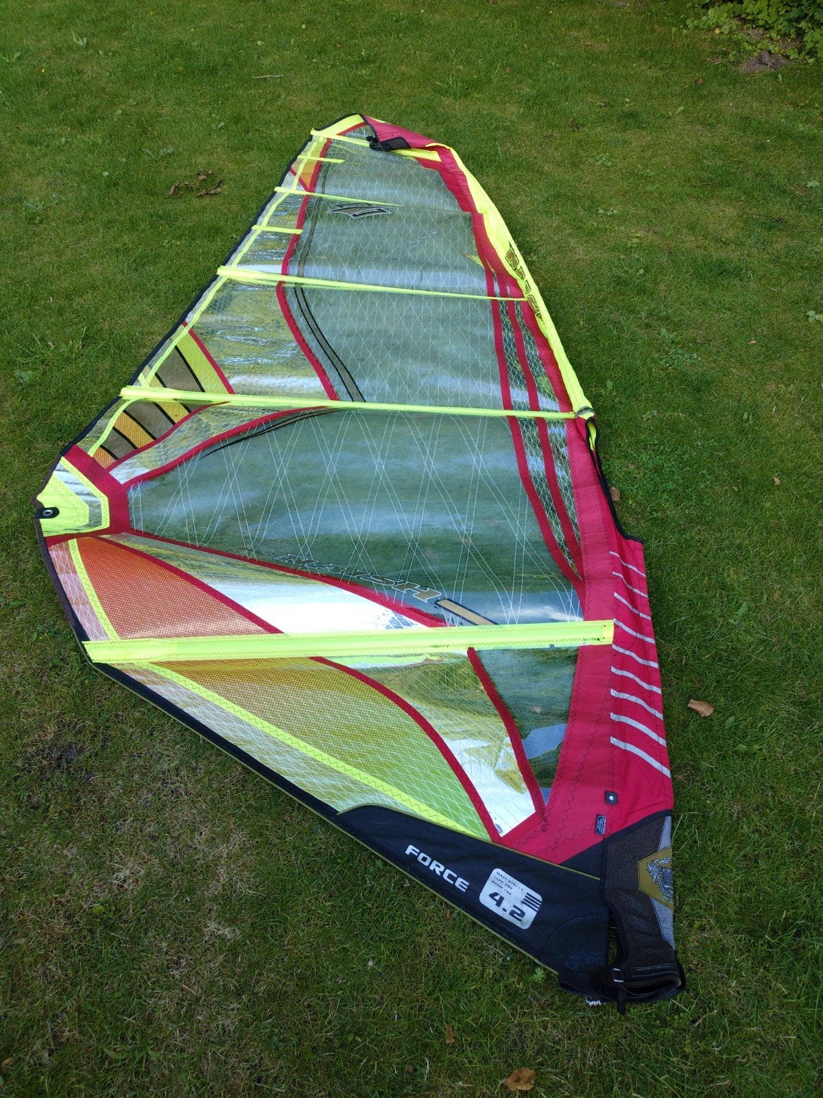 Naish Force 4.2m2, Ophalen, Met draagtas, 3.5 tot 5 m², Zeil