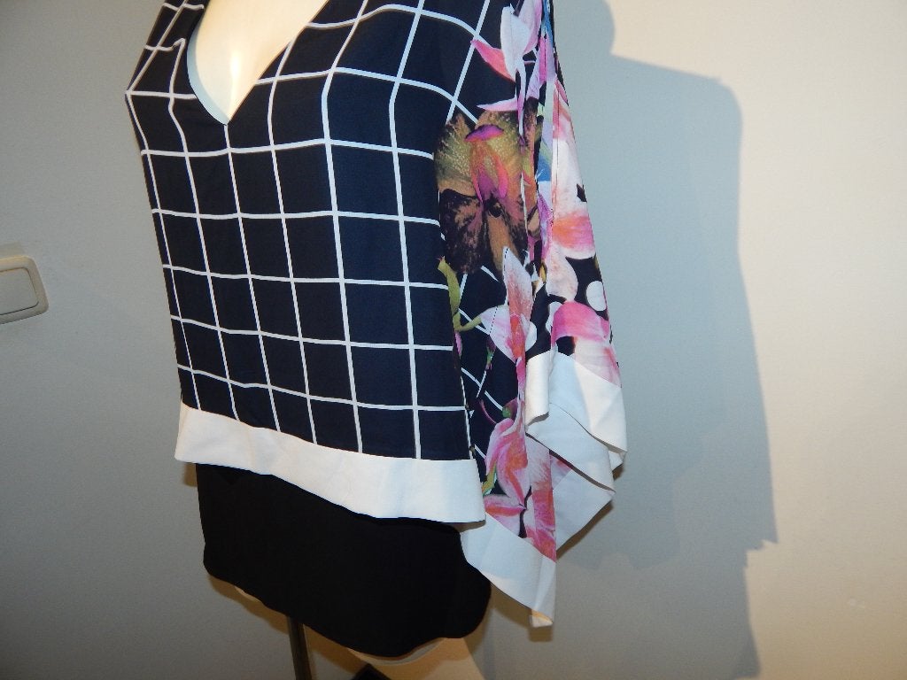 Joseph Ribkoff prachtige top vlinder mouw bloemen D40, Maat 38/40 (M), Joseph Ribkoff, Zo goed als nieuw, Lange mouw