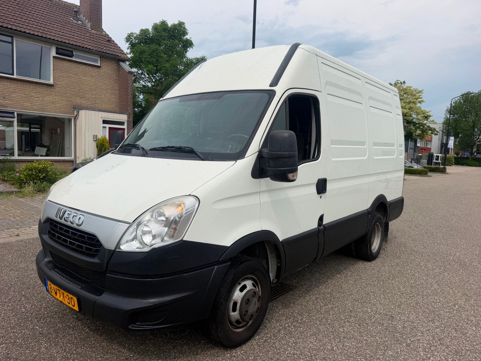 Iveco Daily 40C13V 300 H2 L, Auto's, Bestelauto's, 127 pk, Euro 5, Achterwielaandrijving, Gebruikt