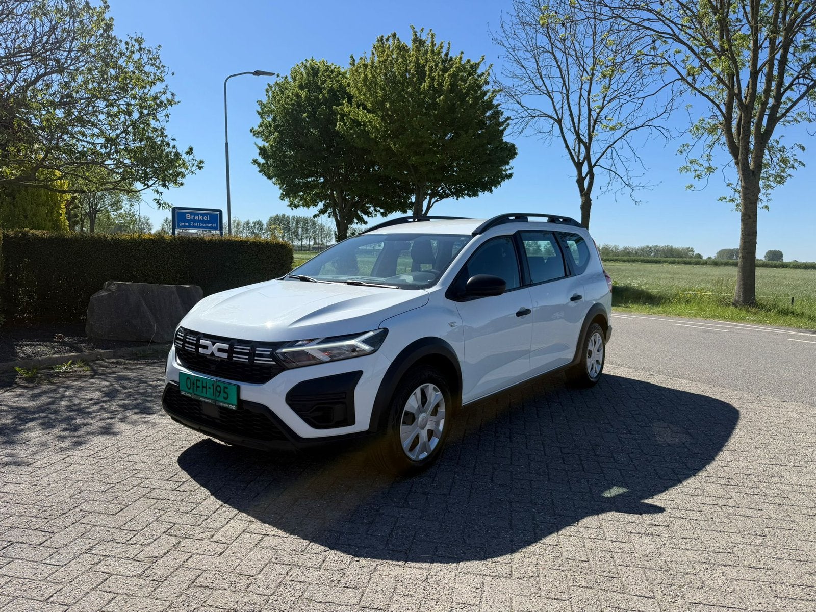 Dacia Jogger, 1.0 TCe 100 ECO-G 7p. LPG, Auto's, Dacia, Particulier, Jogger, ABS, Airbags, Airconditioning, Alarm, Bluetooth, Boordcomputer