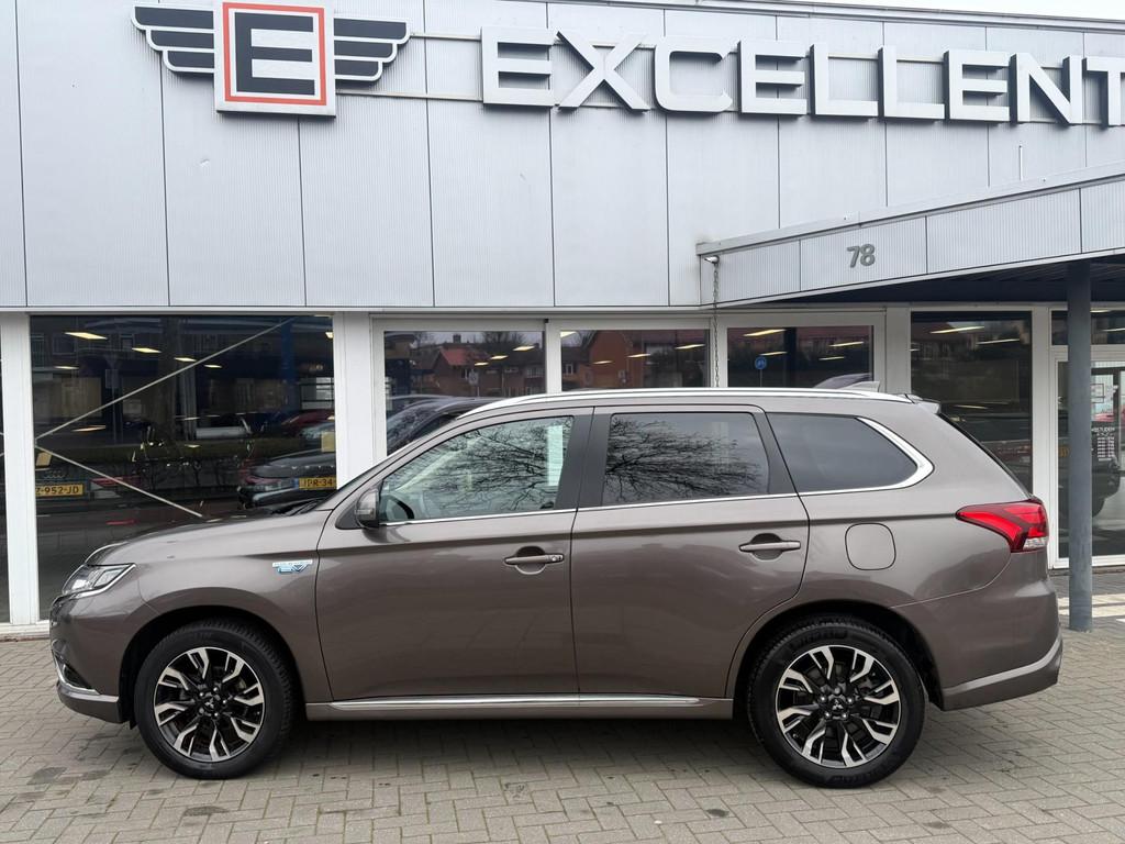 Mitsubishi Outlander 2.0 PHEV Prestige, 1998 cc, Euro 6, 4 cilinders, Bruin