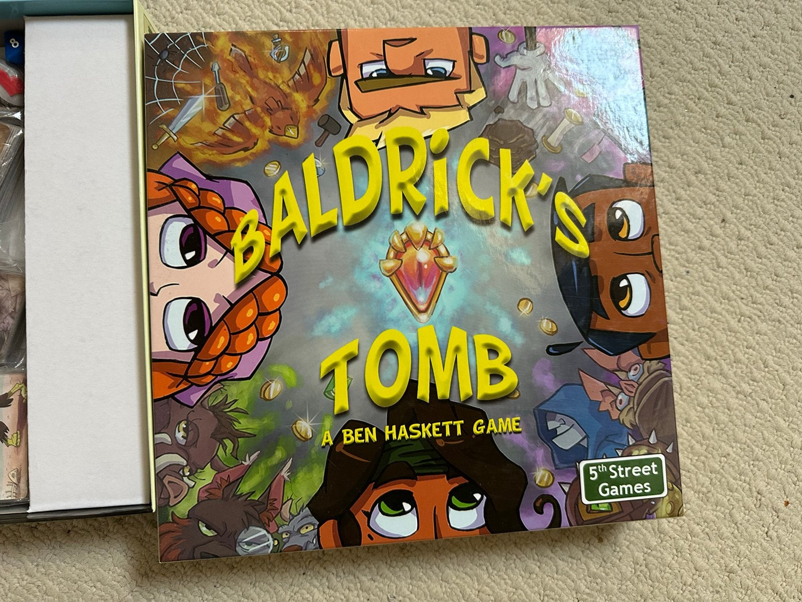 Baldrick's Tomb bordspel, Hobby en Vrije tijd, Gezelschapsspellen | Bordspellen, Een of twee spelers, Ophalen of Verzenden, Zo goed als nieuw