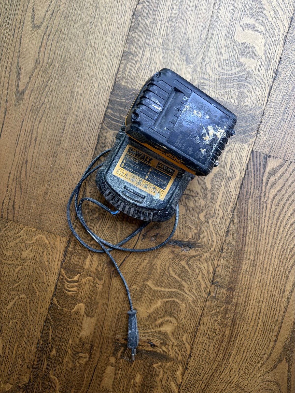 DeWalt Accu en Oplader, Doe-het-zelf en Verbouw, Gereedschap | Boormachines, Ophalen of Verzenden, Gebruikt, Overige typen