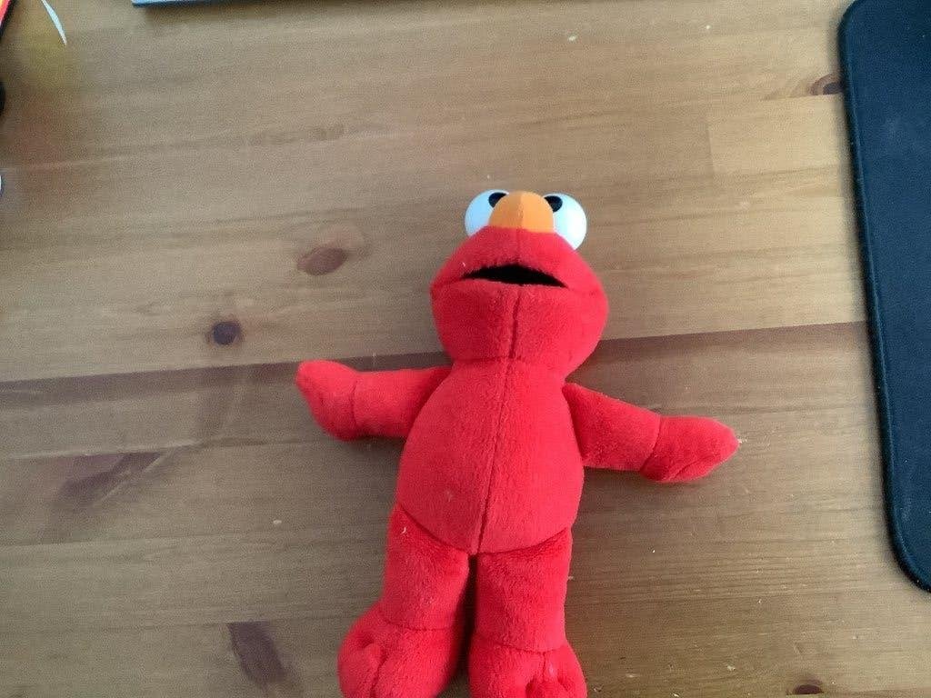 Elmo knuffel 25 cm, Ophalen of Verzenden, Gebruikt, Rood, Overige typen