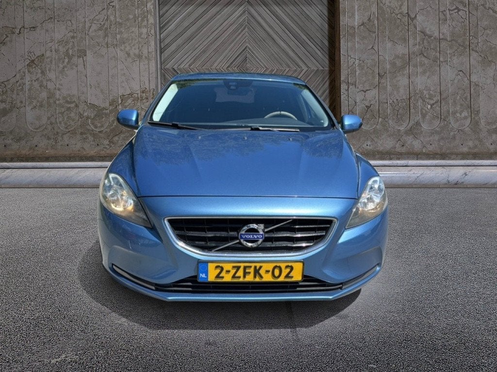 Volvo V40 2.0 D4 R-Design Business (bj 2014), Auto's, Volvo, Voorwielaandrijving, Stof, Gebruikt, Blauw