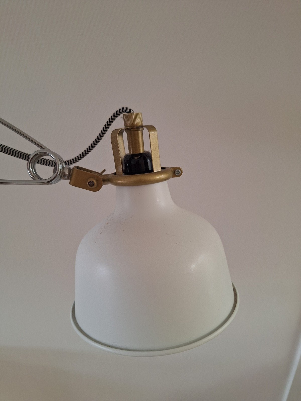 IKEA lamp - gratis af te halen (stekker ontbreekt), Wit, Gebruikt, IKEA, Ophalen