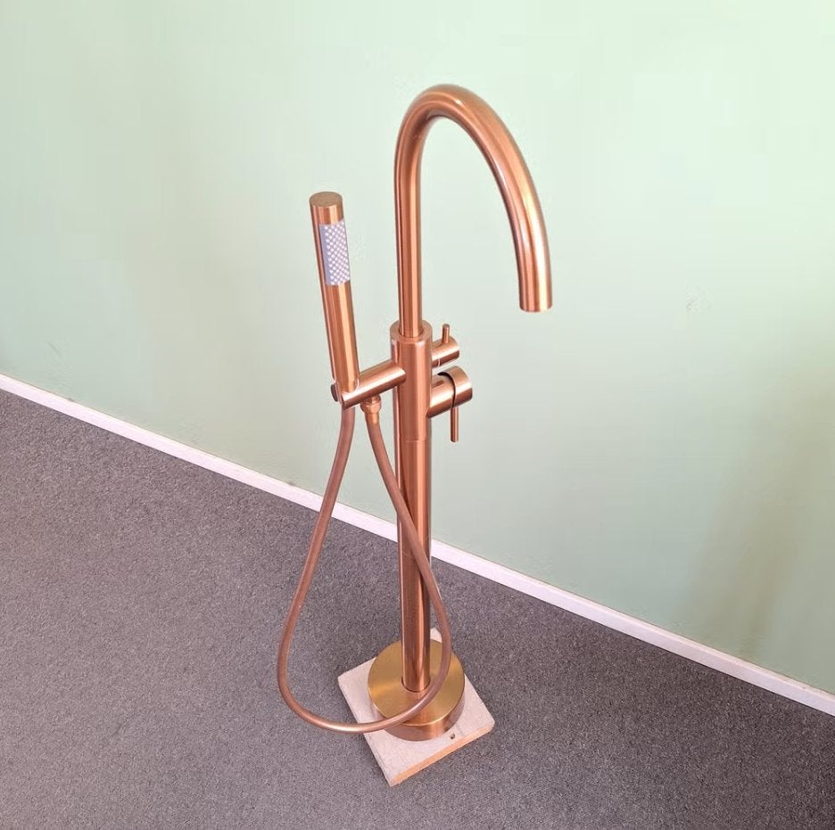 Vrijstaande kraan lichte glans koper compleet nr495, Ophalen of Verzenden, Nieuw