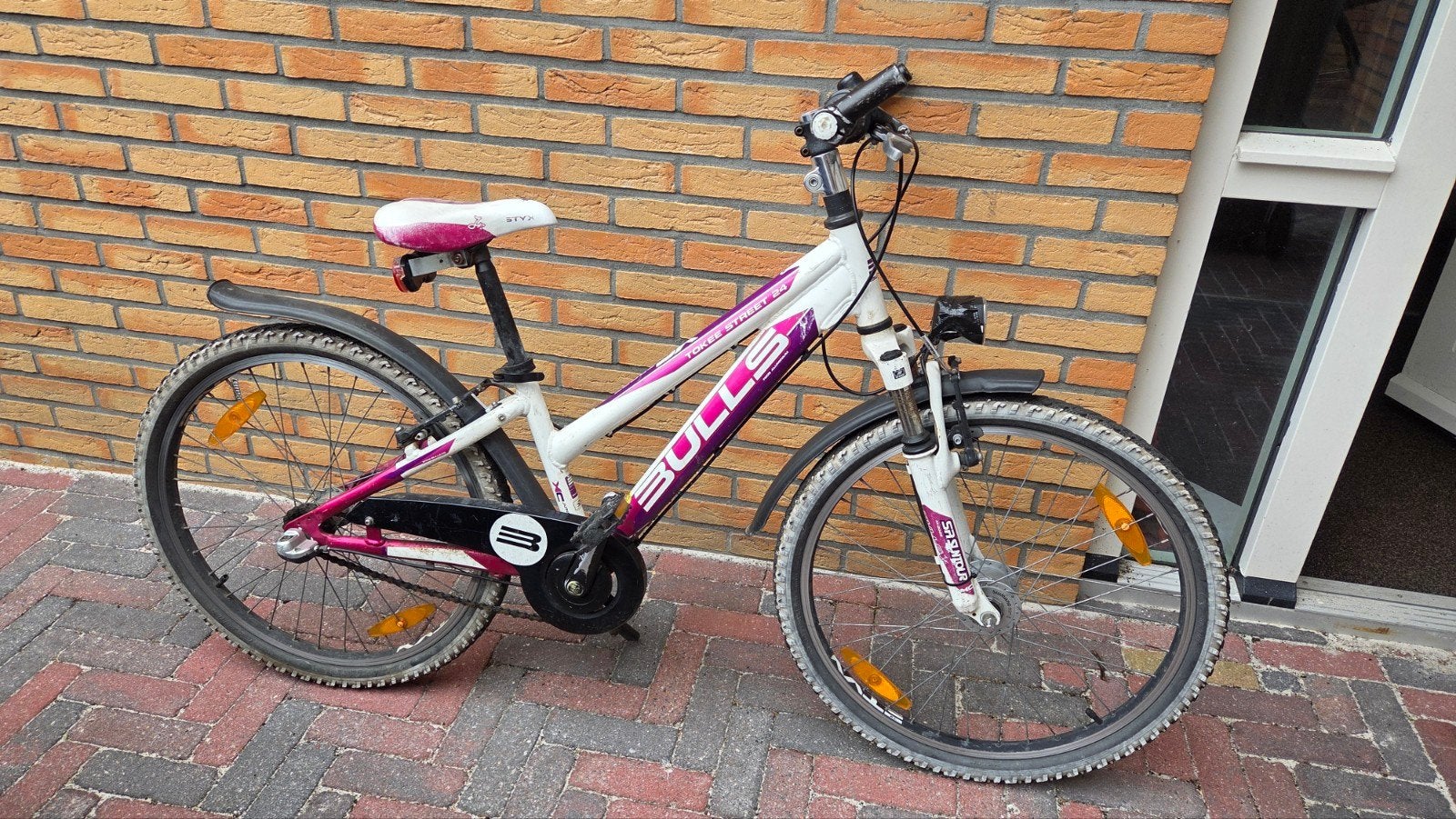 Bulls Tokee Street 24 inch kinderfiets, Ophalen, Bulls, Velgrem, Versnellingen