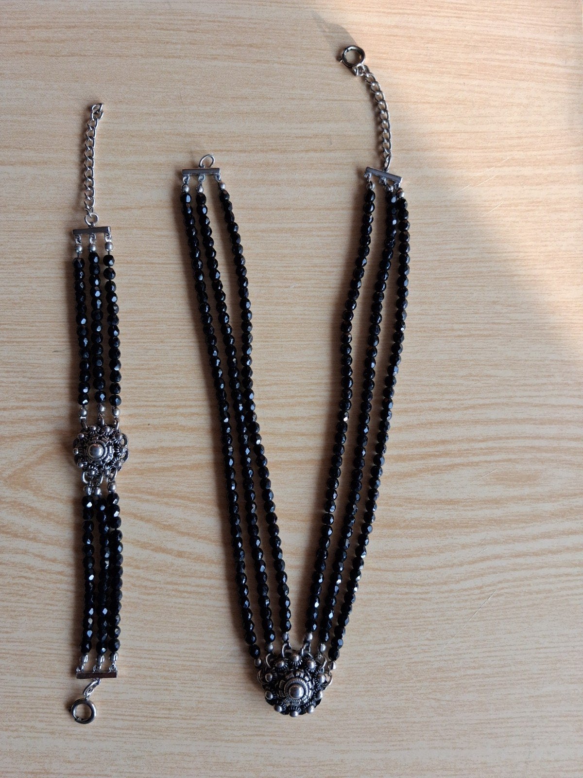 Zeeuwse knop sieraden set materialen onbekend., Ophalen of Verzenden, Zo goed als nieuw, Zilver, Overige materialen