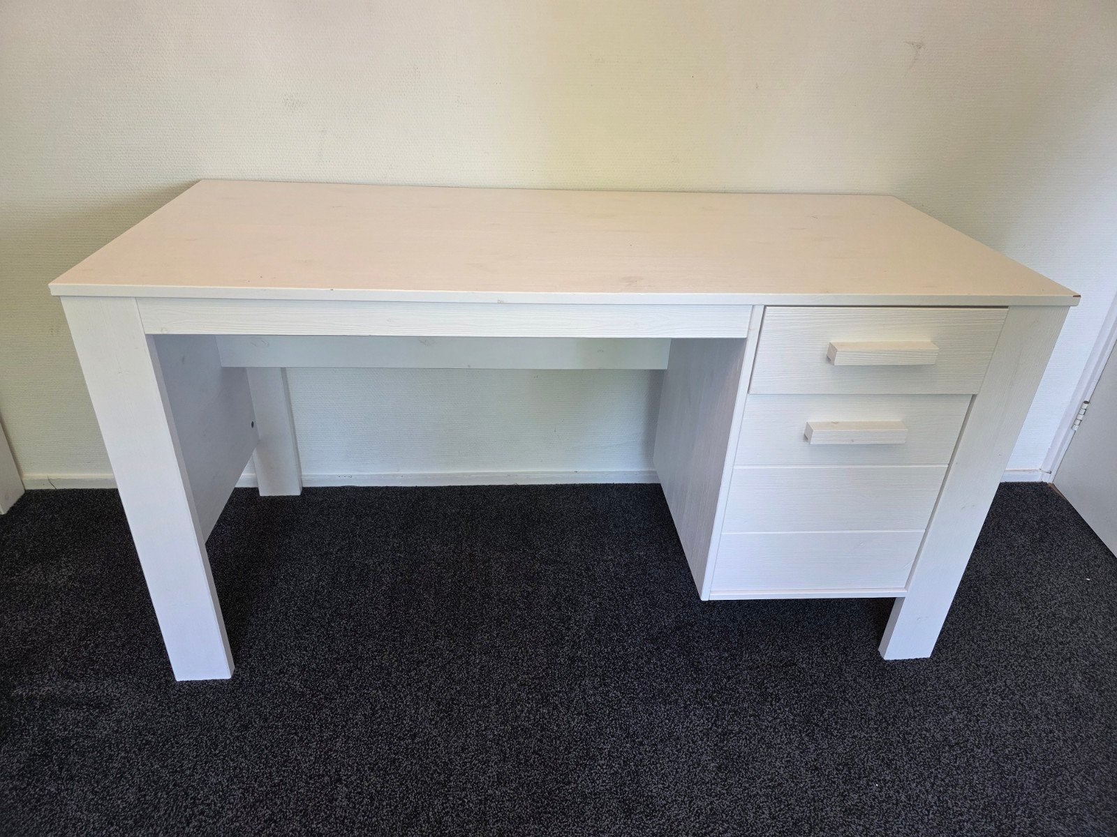degelijk Bureau, Ophalen, Met lades, Gebruikt, Hout