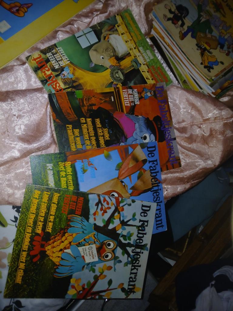 De Fabeltjeskrant Boeken Collectie, Boeken, Ophalen of Verzenden, Gelezen, Leen Valkenier, Fictie algemeen