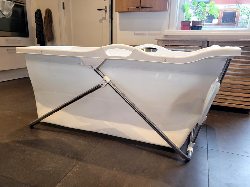 Opvouwbad, Huis en Inrichting, Badkamer | Complete badkamers, Ophalen, Met bad