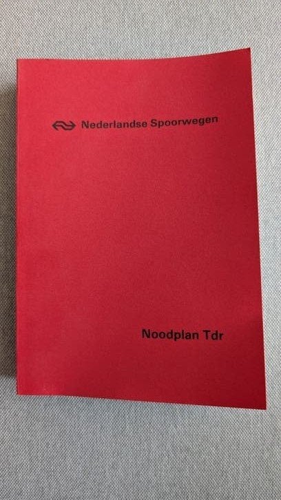 NS Noodplan Tijdstafel Treindienst 1983 - Nieuwstaat, Ophalen of Verzenden