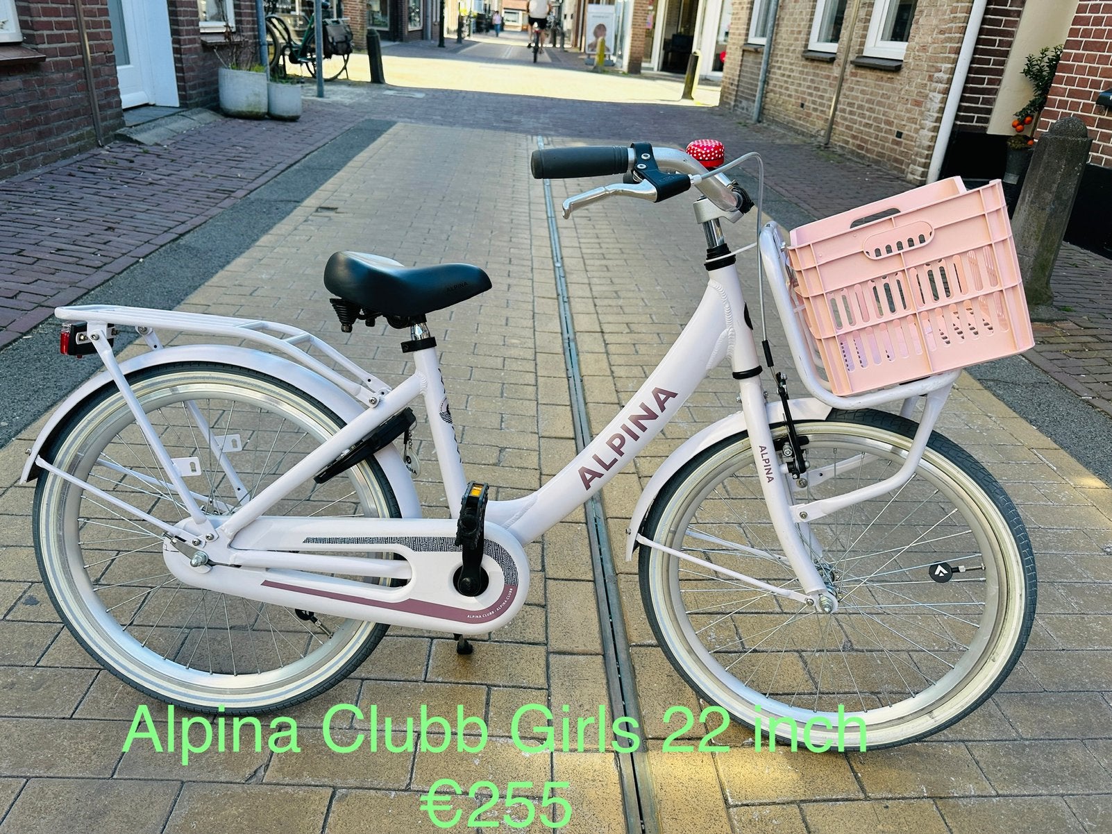 Foto 14 van Meisjesfietsen 16 18 20 22 24 26 28 inch. Cortina Alpina