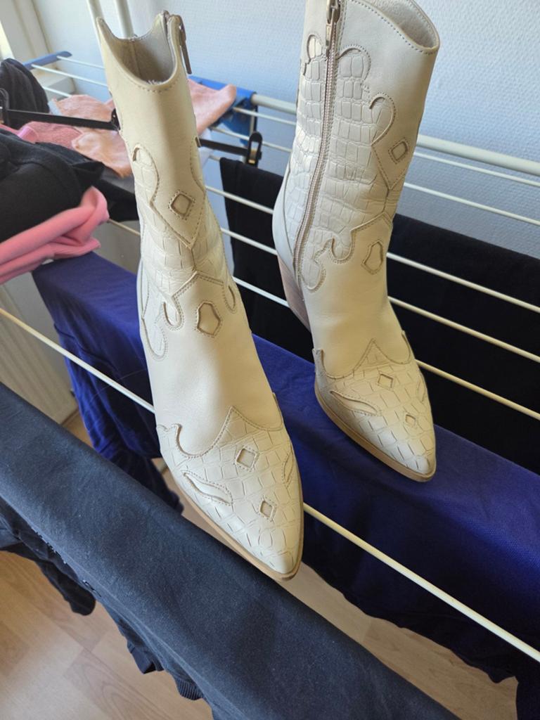 Sacha laarzen  maat 39 nieuw, Kleding | Dames, Schoenen, Ophalen of Verzenden, Nieuw, Wit
