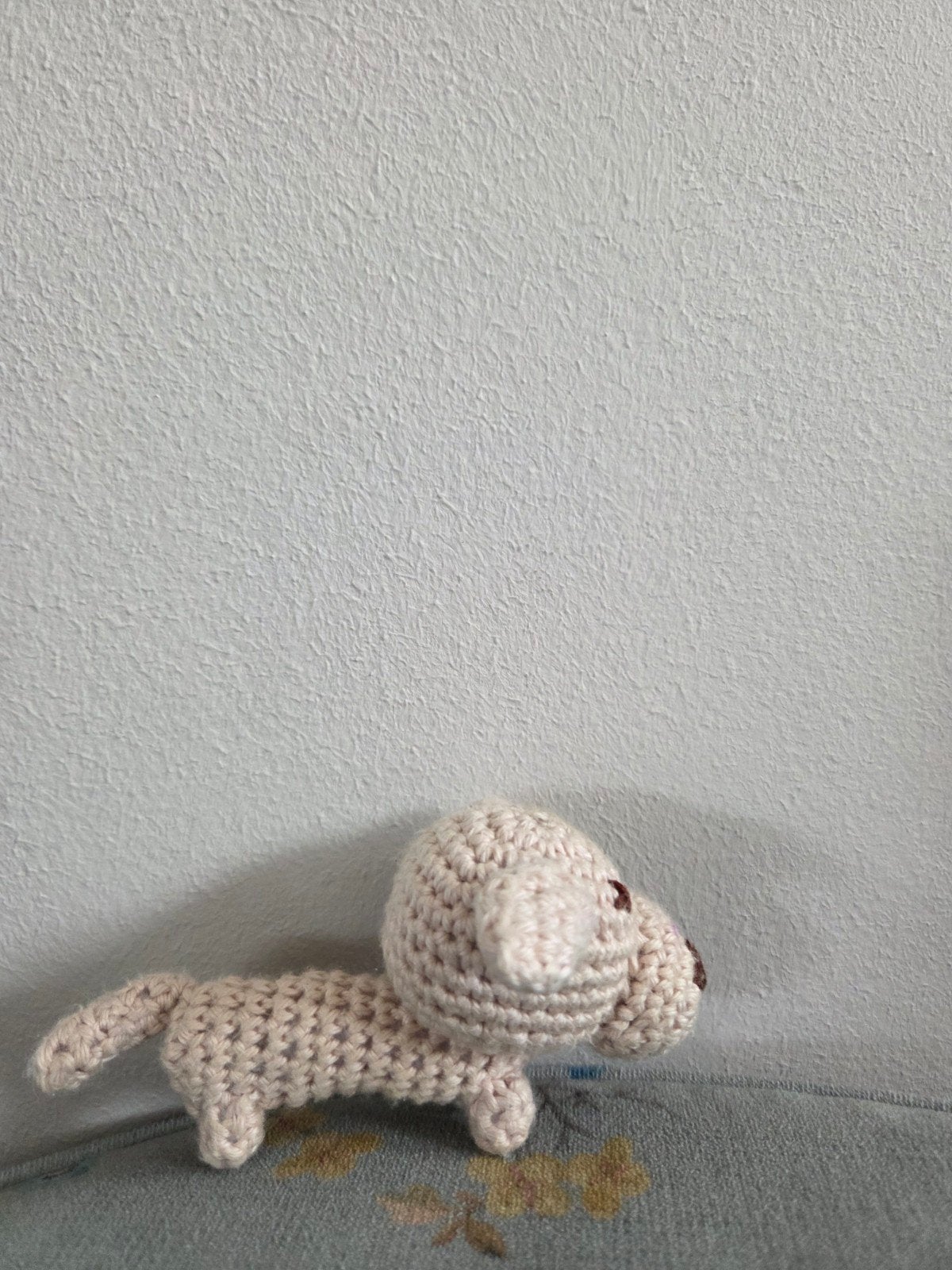 Gehaakte Teckel Knuffel - Handgemaakt Hondje, Overige merken, Nieuw, Klein (minder dan 20 cm), Beige