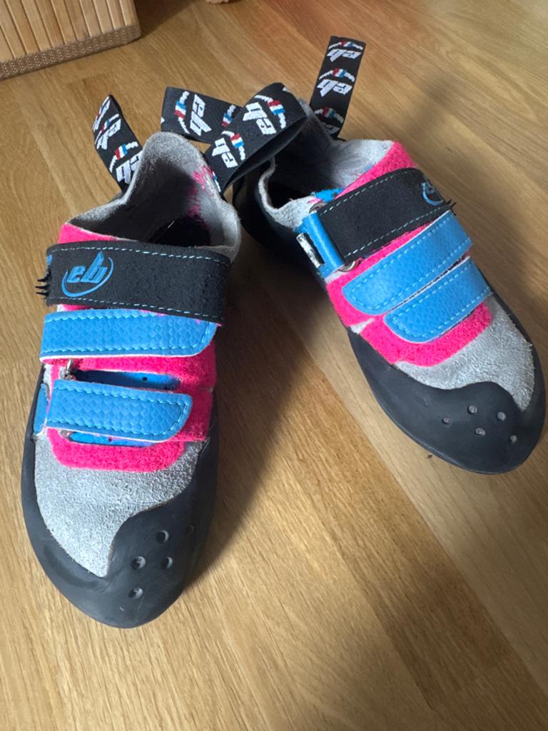 EB Kids Klimschoenen Maat 35.5 - Zo goed als nieuw, Ophalen of Verzenden, Gebruikt