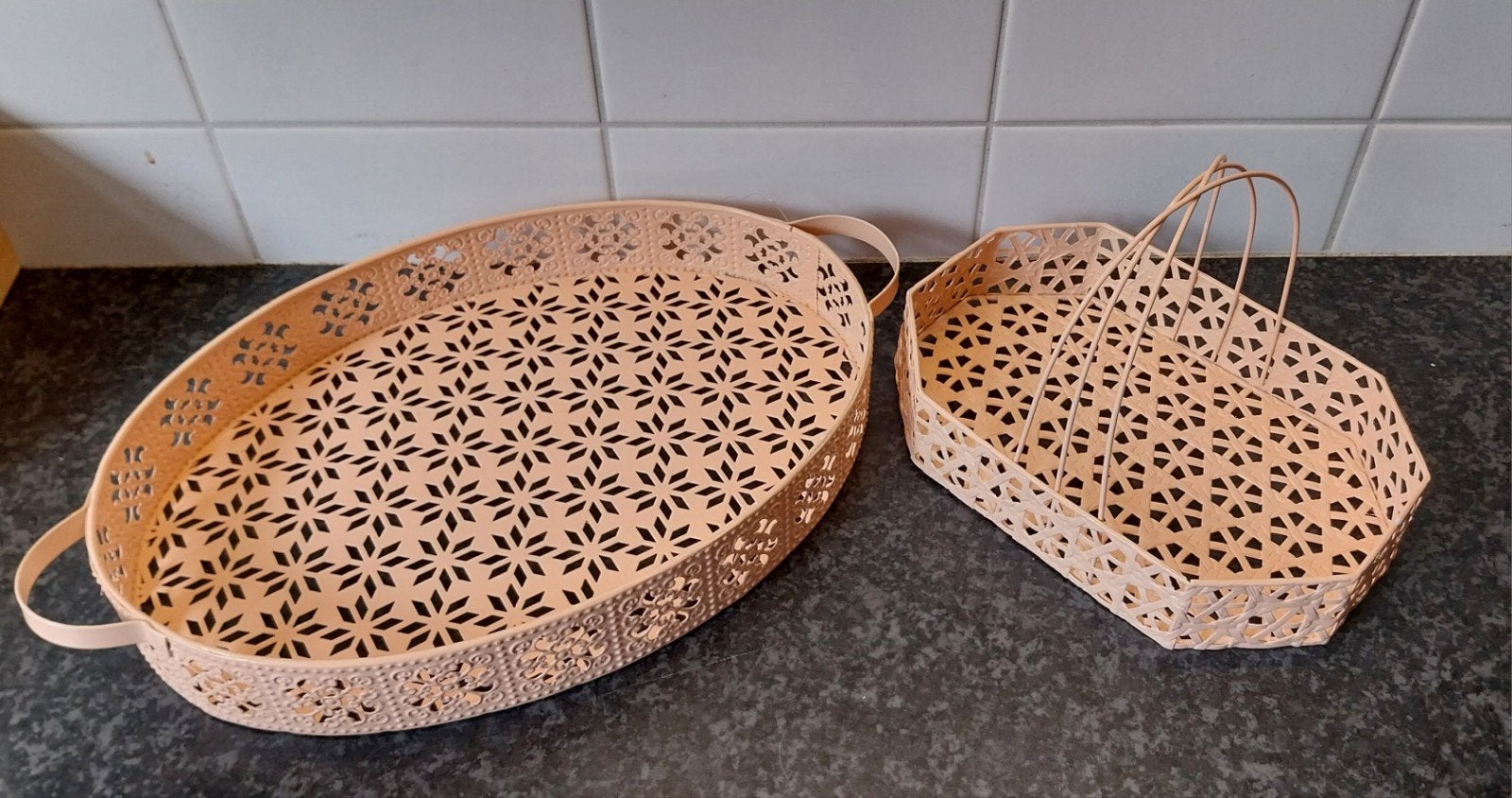 Set van 2 decoratieve dienbladen, nieuw, Ophalen of Verzenden, Nieuw, Rond, Metaal