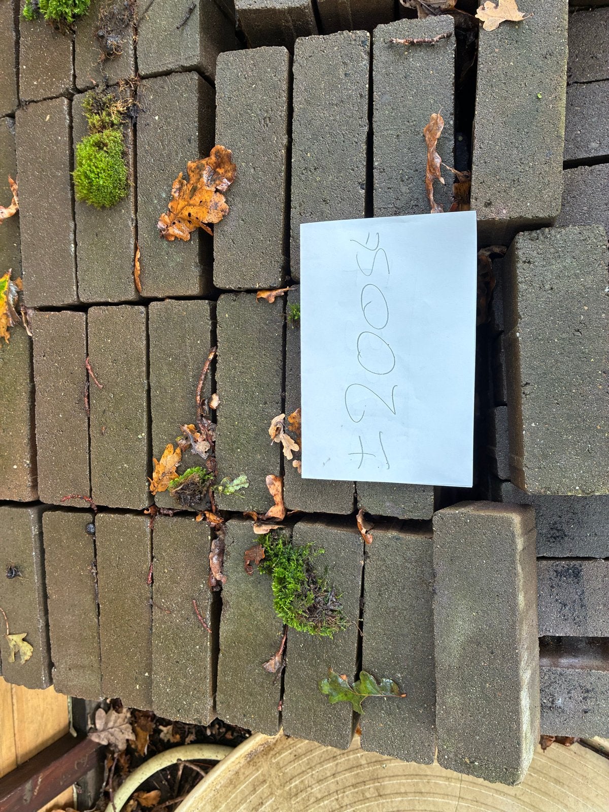 Gebruikte betonnen klinkers voor tuin of oprit +/- 300stuks, Ophalen, Klinkers, Nieuw, Minder dan 5 m²