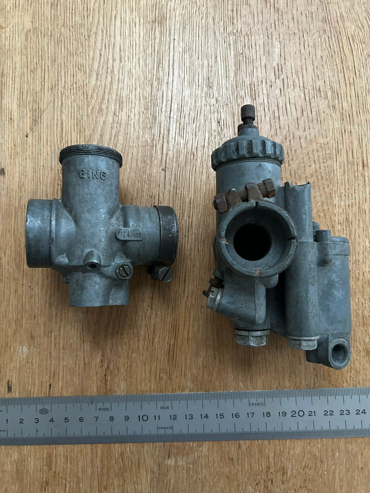 BING Carburateurs - Oldtimer / Universeel - 2 stuks, Motoren, Ophalen of Verzenden, Gebruikt