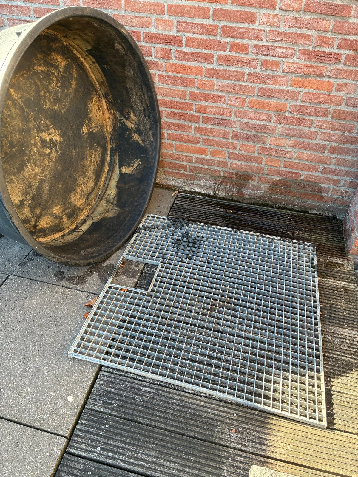 Fonteinbak met Rooster, Tuin en Terras, Ophalen, Gebruikt