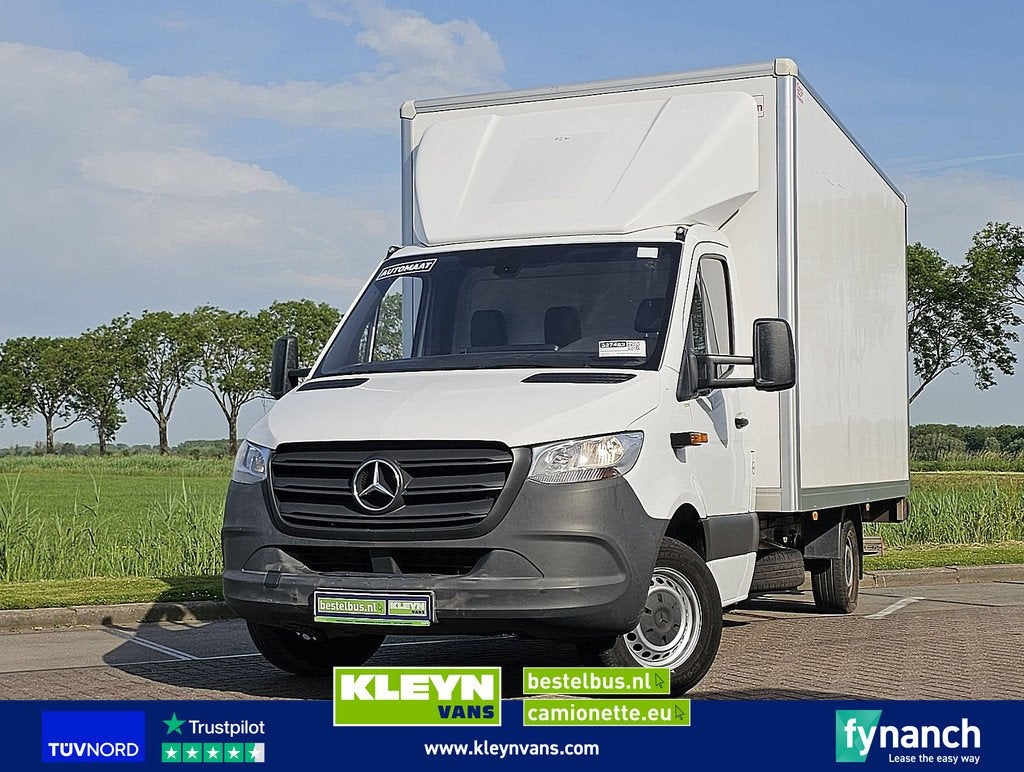 MERCEDES-BENZ SPRINTER 314 bakwagen laadklep!, Auto's, Bestelauto's, Automaat, Gebruikt, Euro 6, 143 pk