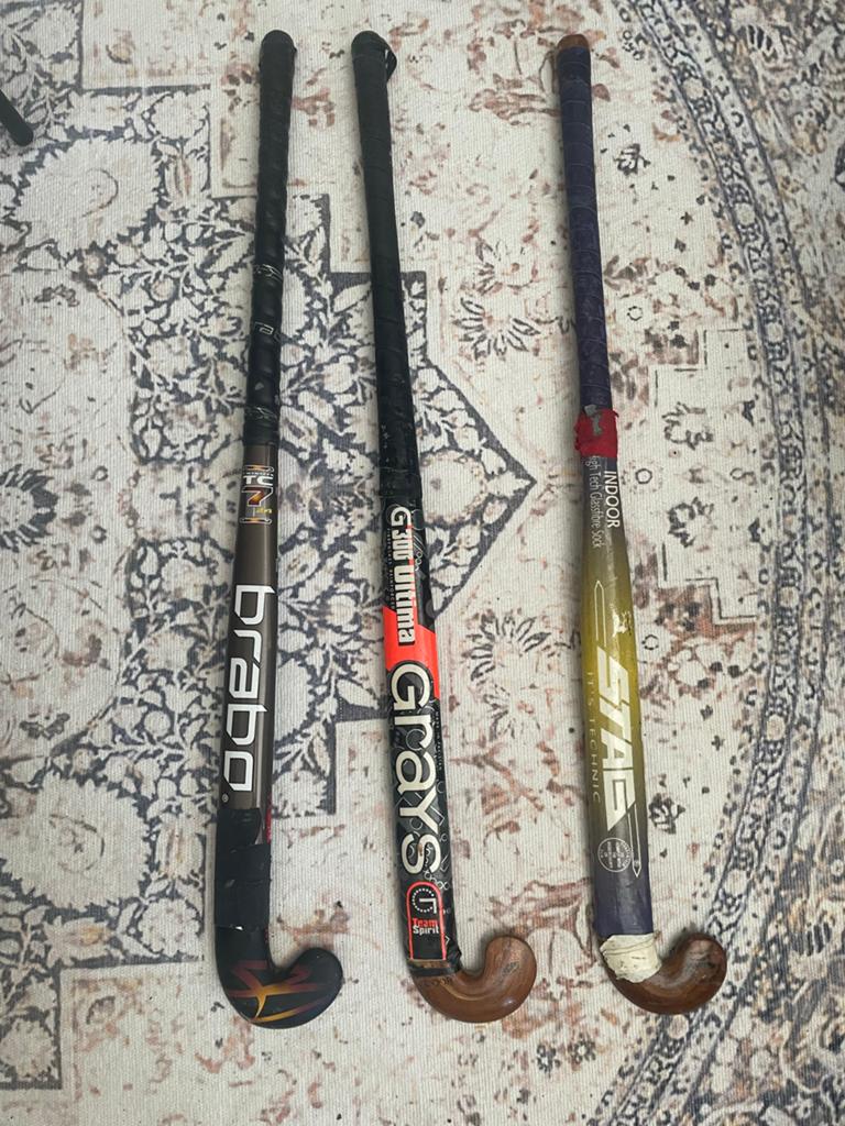 Diverse hockey sticks: Brabo, Grays, Stag, Sport en Fitness, Hockey, Gebruikt, Stick, Ophalen of Verzenden